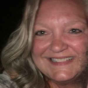 Meet your Posher, Connie